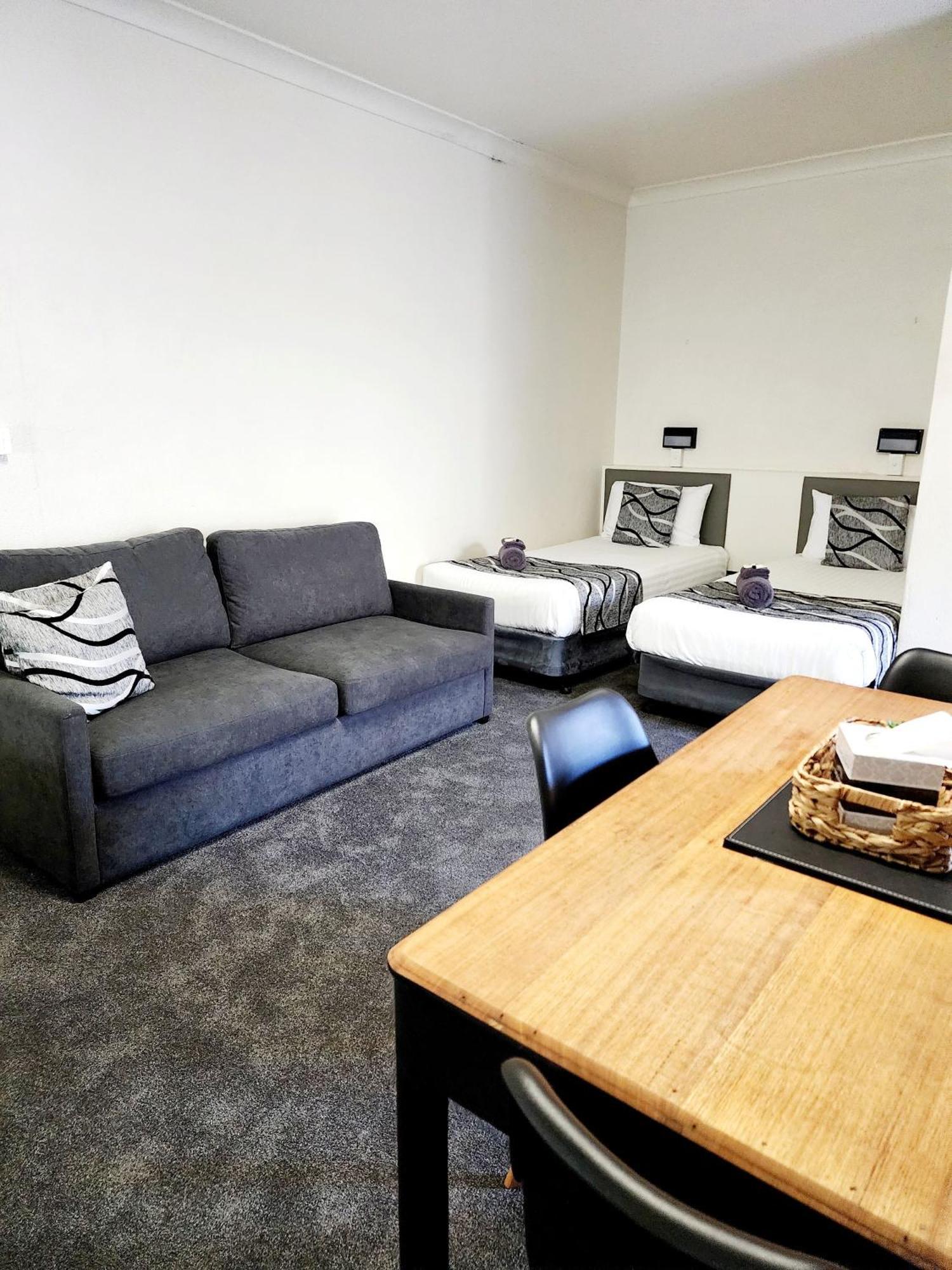 Inverell Motel Екстериор снимка