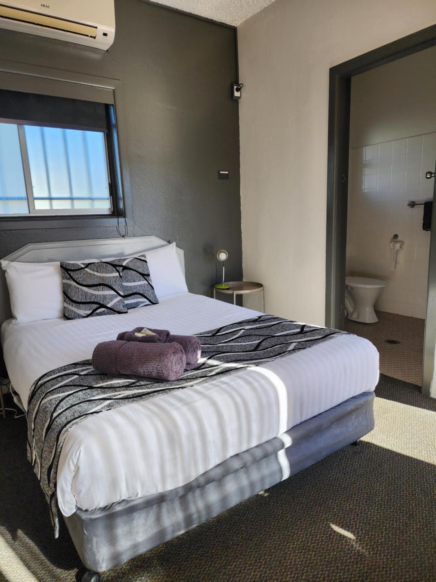 Inverell Motel Екстериор снимка