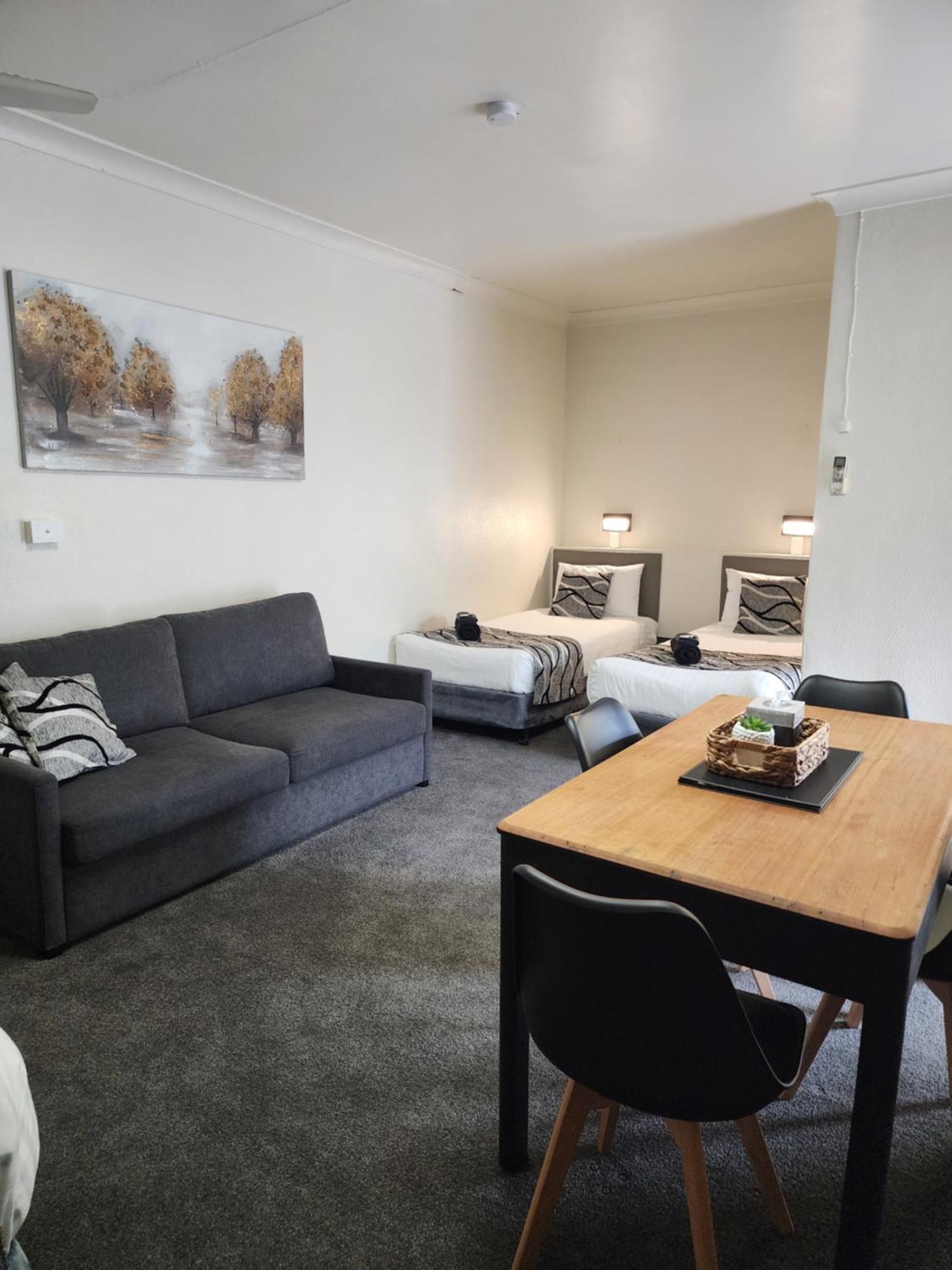 Inverell Motel Екстериор снимка